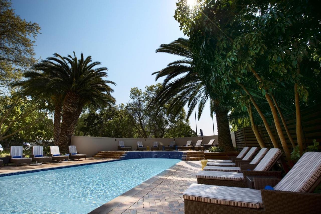 Sunsquare Cape Town Gardens Hotel Exterior photo